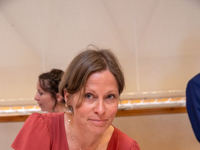 Le mariage de Hervé et Lucie à Avrillé, Maine et Loire 41