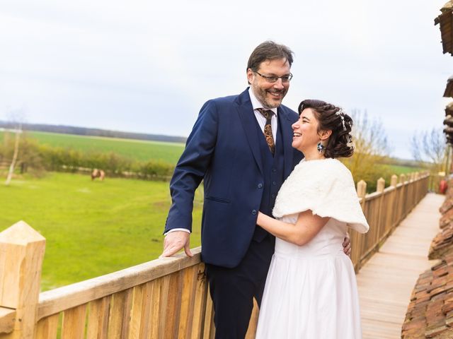 Le mariage de Samuel et Marianne à Montigny-le-Bretonneux, Yvelines 37