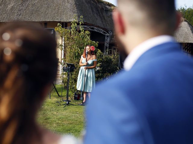 Le mariage de Julien et Océane à Grainville, Eure 15