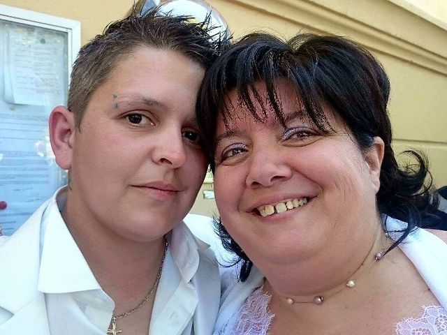 Le mariage de Laetitia  et Magali  à Lambesc, Bouches-du-Rhône 2