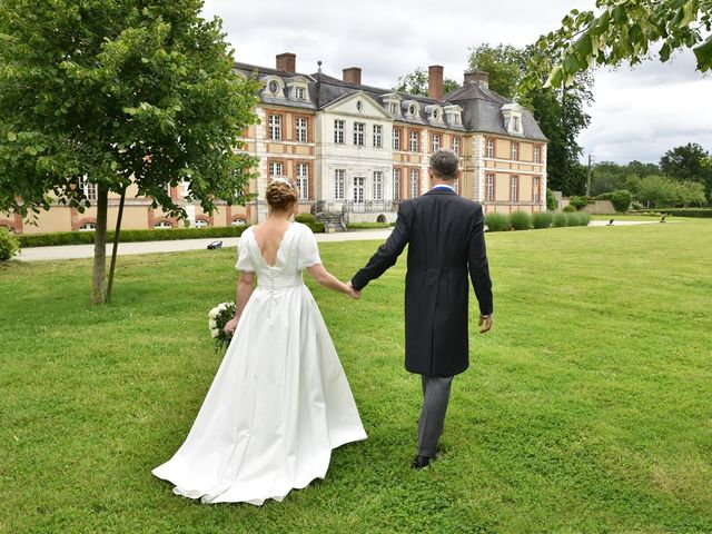 Le mariage de Christilla et Jean à Pont-de-l'Arche, Eure 18