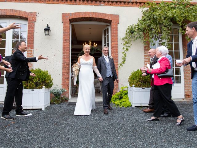Le mariage de Mary et Guillaume à Saint-Aubin-du-Perron, Manche 12