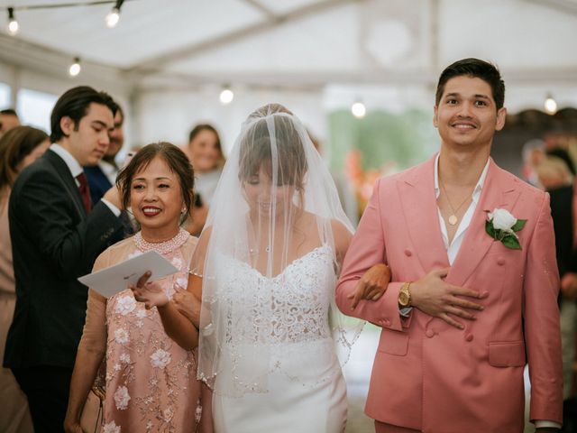 Le mariage de Philip et Theresa à Gy, Genève 2