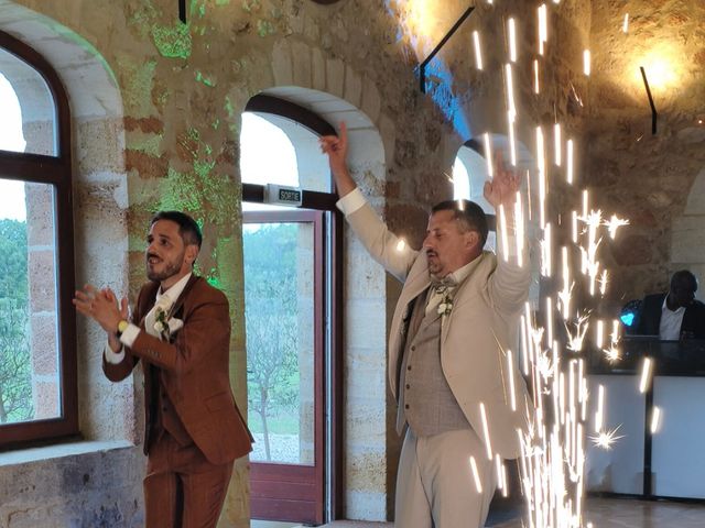 Le mariage de Jérôme  et Joel  à Saint-Gènes-de-Castillon, Gironde 3