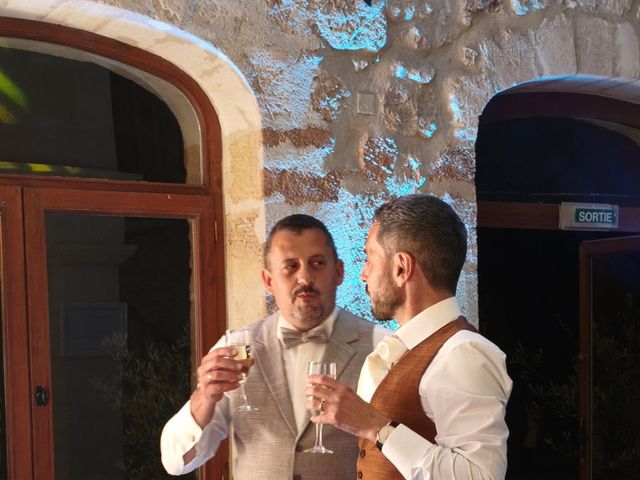 Le mariage de Jérôme  et Joel  à Saint-Gènes-de-Castillon, Gironde 4