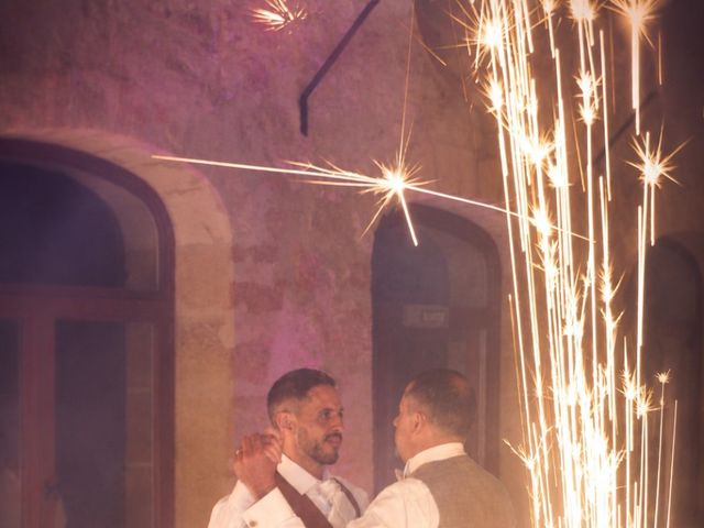 Le mariage de Jérôme  et Joel  à Saint-Gènes-de-Castillon, Gironde 11