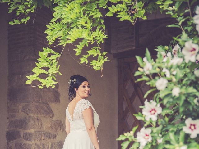 Le mariage de Aurélie et Julien à Mesnil-Saint-Loup, Aube 3