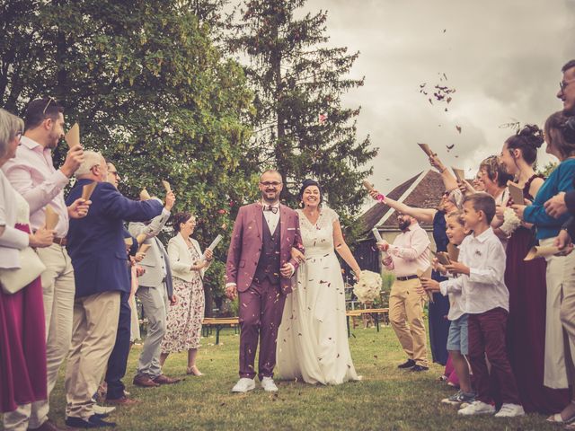 Le mariage de Aurélie et Julien à Mesnil-Saint-Loup, Aube 6