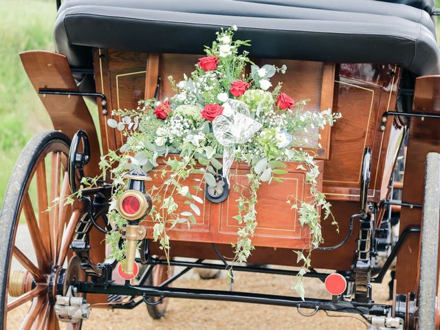 Le mariage de Cédric et Adeline à Saint-Julien-sur-Sarthe, Orne 51