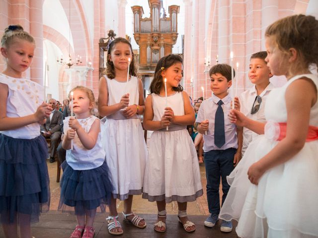 Le mariage de Antoine et Laura à Nuits-Saint-Georges, Côte d&apos;Or 15