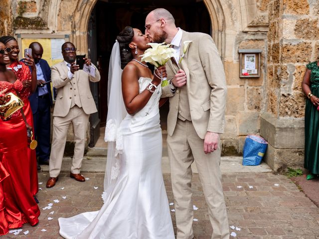 Le mariage de Axel et Marie-Louise à Saint-Rémy-lès-Chevreuse, Yvelines 61