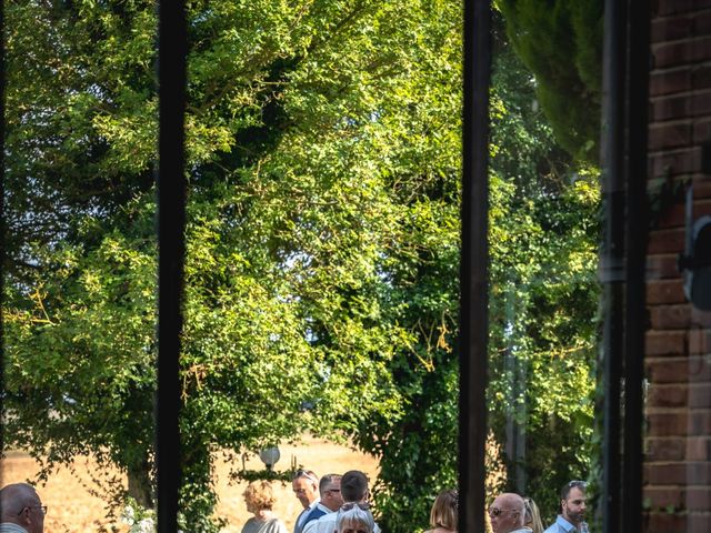 Le mariage de Hsu Yee et Pierre à Dammarie-sur-Loing, Loiret 31