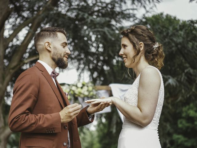 Le mariage de Matthieu et Laura à Griselles, Loiret 9