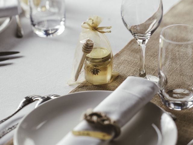 Le mariage de Matthieu et Laura à Griselles, Loiret 24