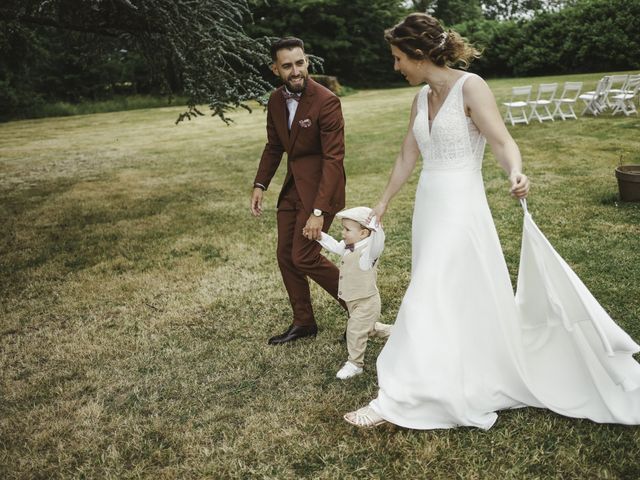Le mariage de Matthieu et Laura à Griselles, Loiret 30