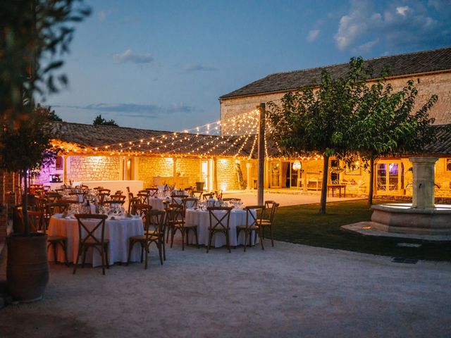 Le mariage de Adrien et Margaux à Grignan, Drôme 14