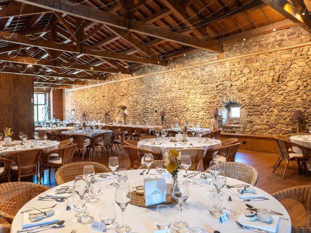 Le mariage de Thomas et Benedicte à Riotord, Haute-Loire 7