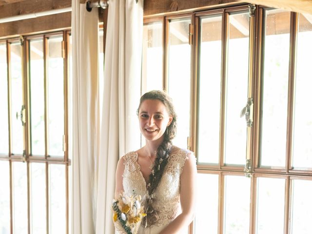 Le mariage de Thomas et Benedicte à Riotord, Haute-Loire 19