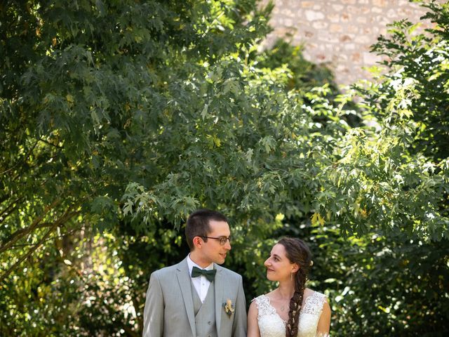 Le mariage de Thomas et Benedicte à Riotord, Haute-Loire 31