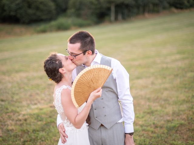 Le mariage de Thomas et Benedicte à Riotord, Haute-Loire 78