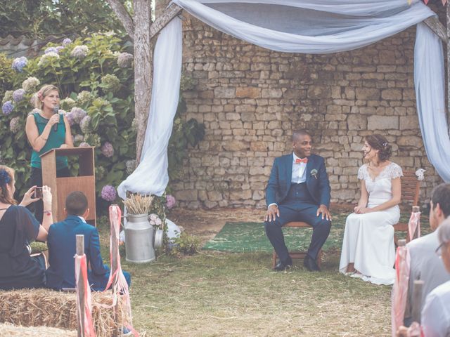 Le mariage de Emmanuel et Emmanuelle à Saint-Valérien, Vendée 18