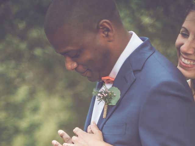 Le mariage de Emmanuel et Emmanuelle à Saint-Valérien, Vendée 27