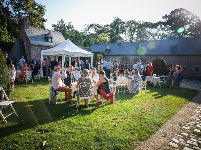 Le mariage de Arnaud et Coralie à Saint-Brieuc, Côtes d&apos;Armor 5