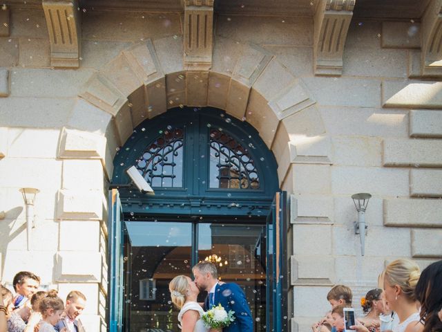 Le mariage de Arnaud et Coralie à Saint-Brieuc, Côtes d&apos;Armor 24