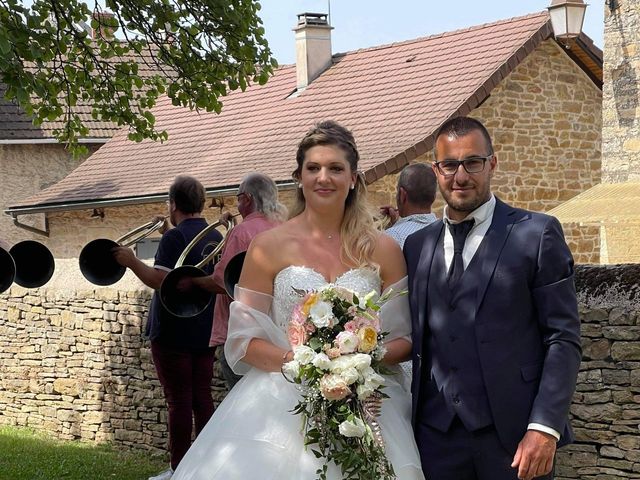 Le mariage de Amandine &amp; Laurent et Amandine à Hières-sur-Amby, Isère 3