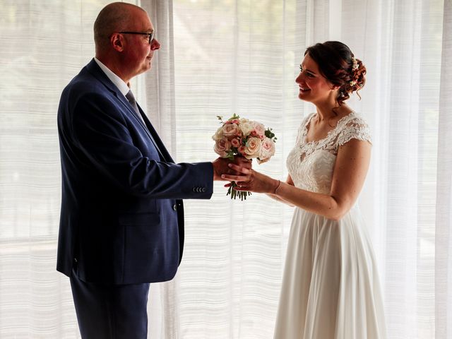 Le mariage de Anthony et Emmanuelle à Marolles-en-Brie, Seine-et-Marne 31