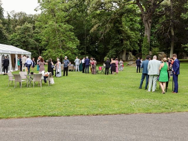 Le mariage de Anthony et Emmanuelle à Marolles-en-Brie, Seine-et-Marne 79