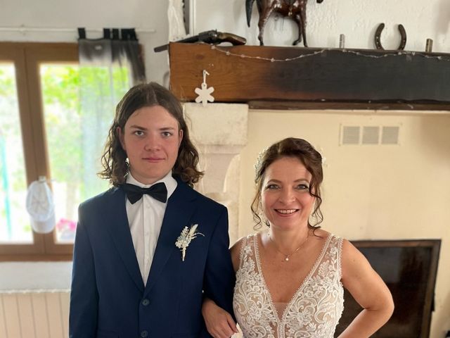 Le mariage de Michael et Céline  à Salon-de-Provence, Bouches-du-Rhône 1