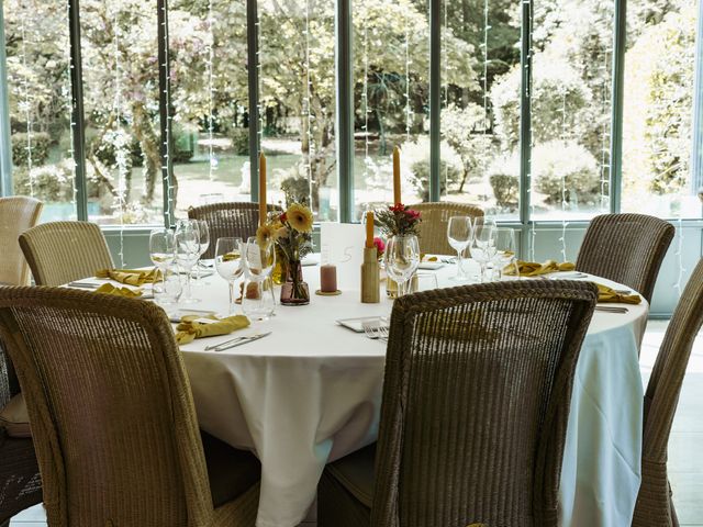 Le mariage de Maxime et Caroline à Geneuille, Doubs 18