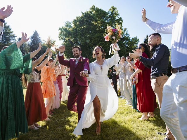 Le mariage de Maxime et Caroline à Geneuille, Doubs 45