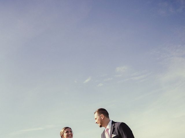 Le mariage de Adrien et Valentine à Mannevillette, Seine-Maritime 6