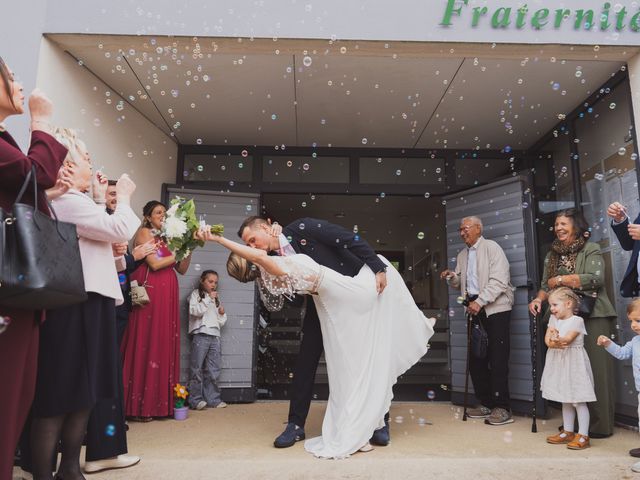 Le mariage de Adrien et Valentine à Mannevillette, Seine-Maritime 10