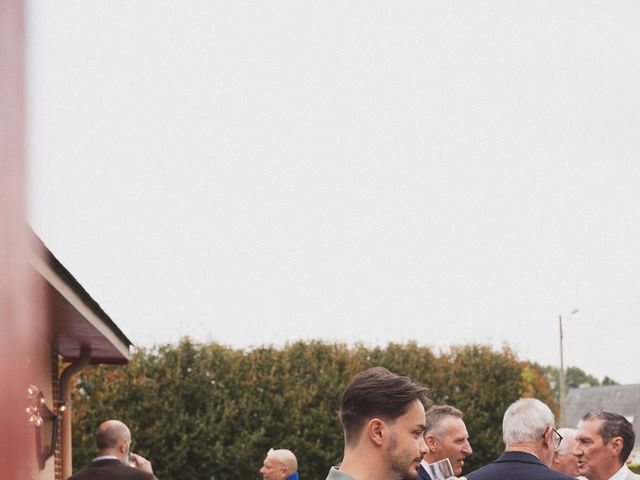 Le mariage de Adrien et Valentine à Mannevillette, Seine-Maritime 16