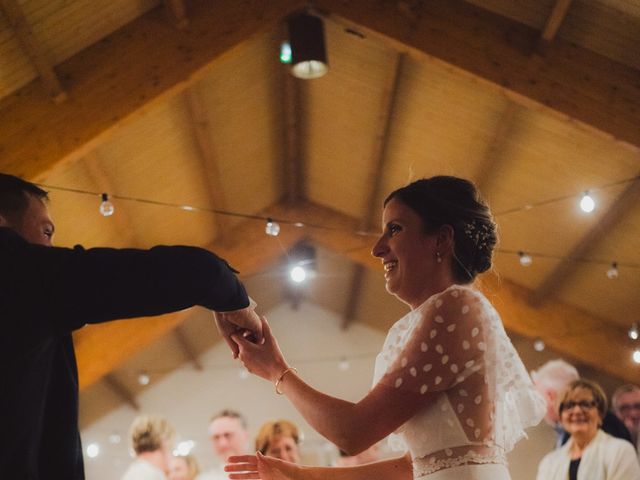 Le mariage de Adrien et Valentine à Mannevillette, Seine-Maritime 38