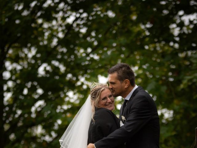 Le mariage de Gilles et Angélique à Serquigny, Eure 70