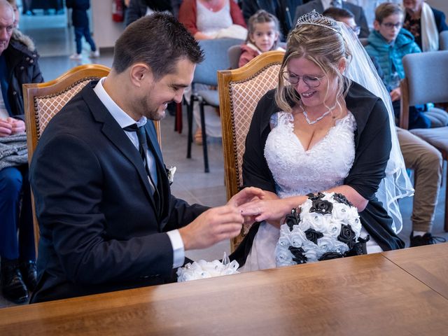 Le mariage de Gilles et Angélique à Serquigny, Eure 94