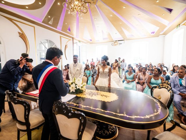 Le mariage de Mickaël et Clara à Saint-André, La Réunion 26