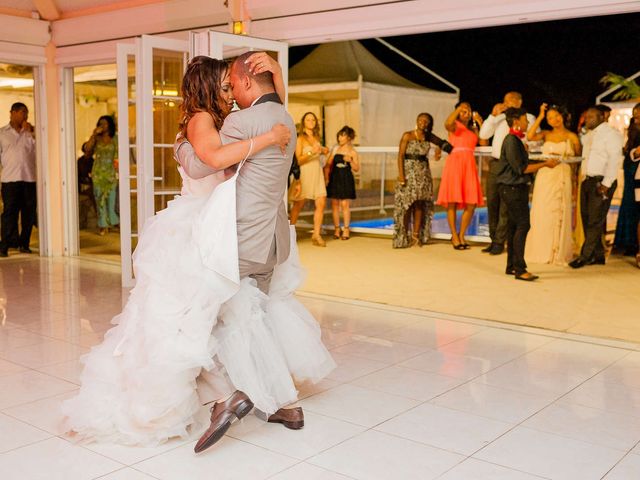 Le mariage de Anthony et Agnès à Rivière-Salée, Martinique 13