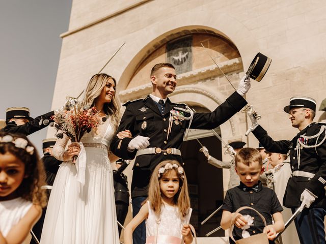 Le mariage de Arthur et Camille à Piolenc, Vaucluse 2