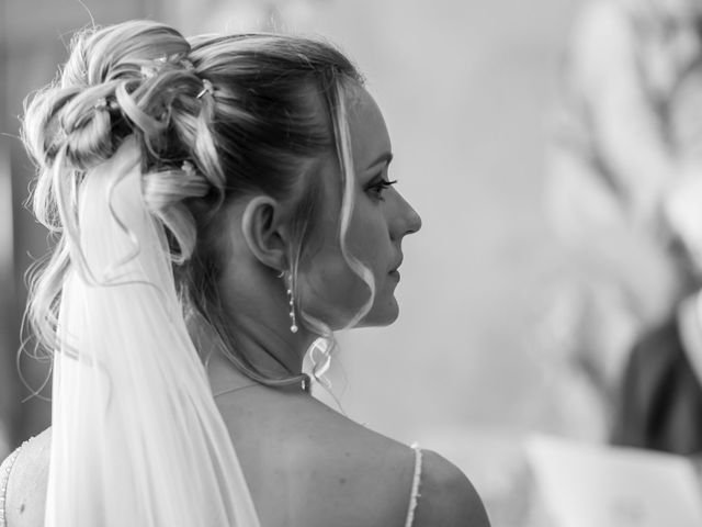 Le mariage de Olivier et Sacha à Saint-Genix-sur-Guiers, Savoie 11