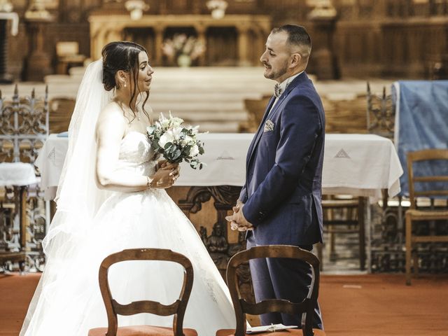 Le mariage de Sullivan et Alisson à Saint-Denis-de l'Hôtel, Loiret 10