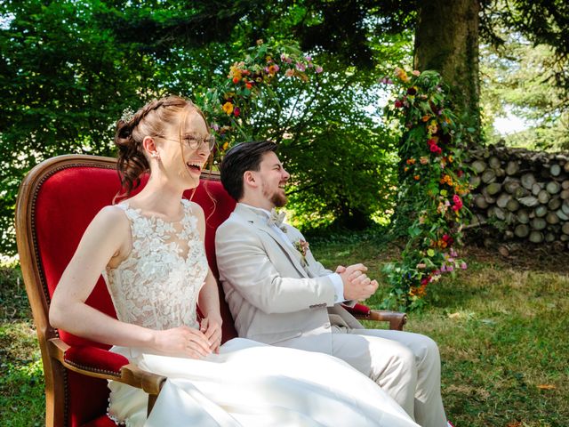 Le mariage de Antoine et Claire à Villeneuve-de-Marc, Isère 28