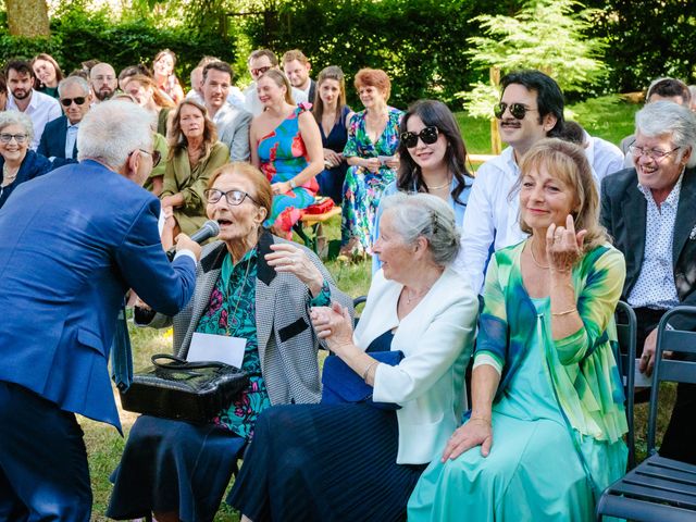 Le mariage de Antoine et Claire à Villeneuve-de-Marc, Isère 29
