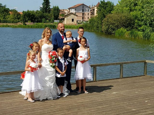 Le mariage de Ana et Ana à Saint-Étienne-sur-Reyssouze, Ain 2