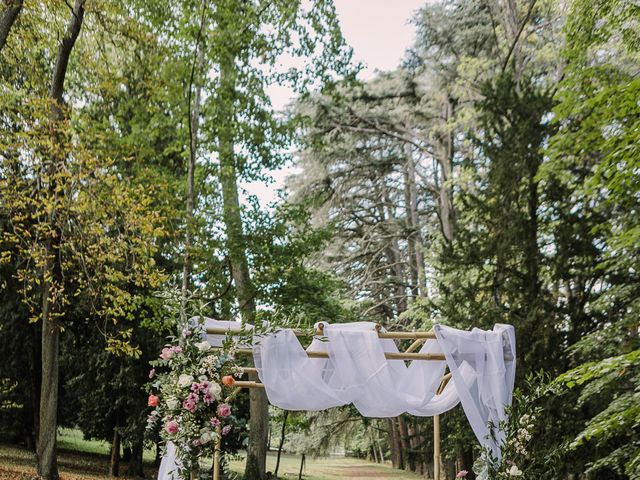 Le mariage de Hugo et Capucine à Anse, Rhône 18