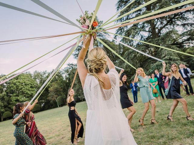 Le mariage de Hugo et Capucine à Anse, Rhône 31